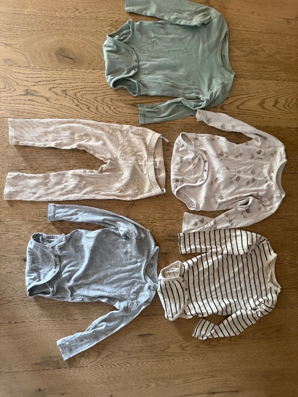 h&m Gender Neutral lot bundle size 3t pants tops